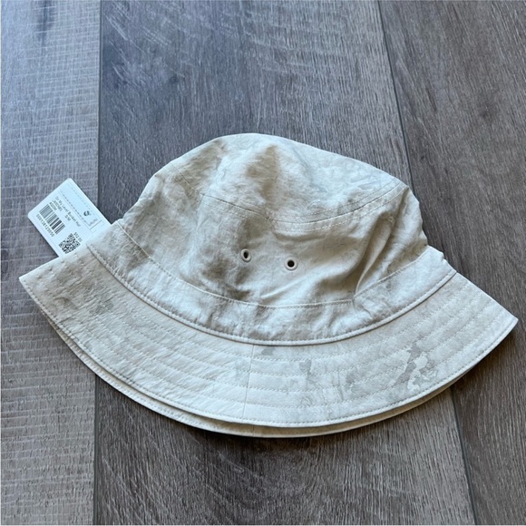 Lululemon On My Level Bucket Hat in Aquila White Opal Multi Size S/M main image 7